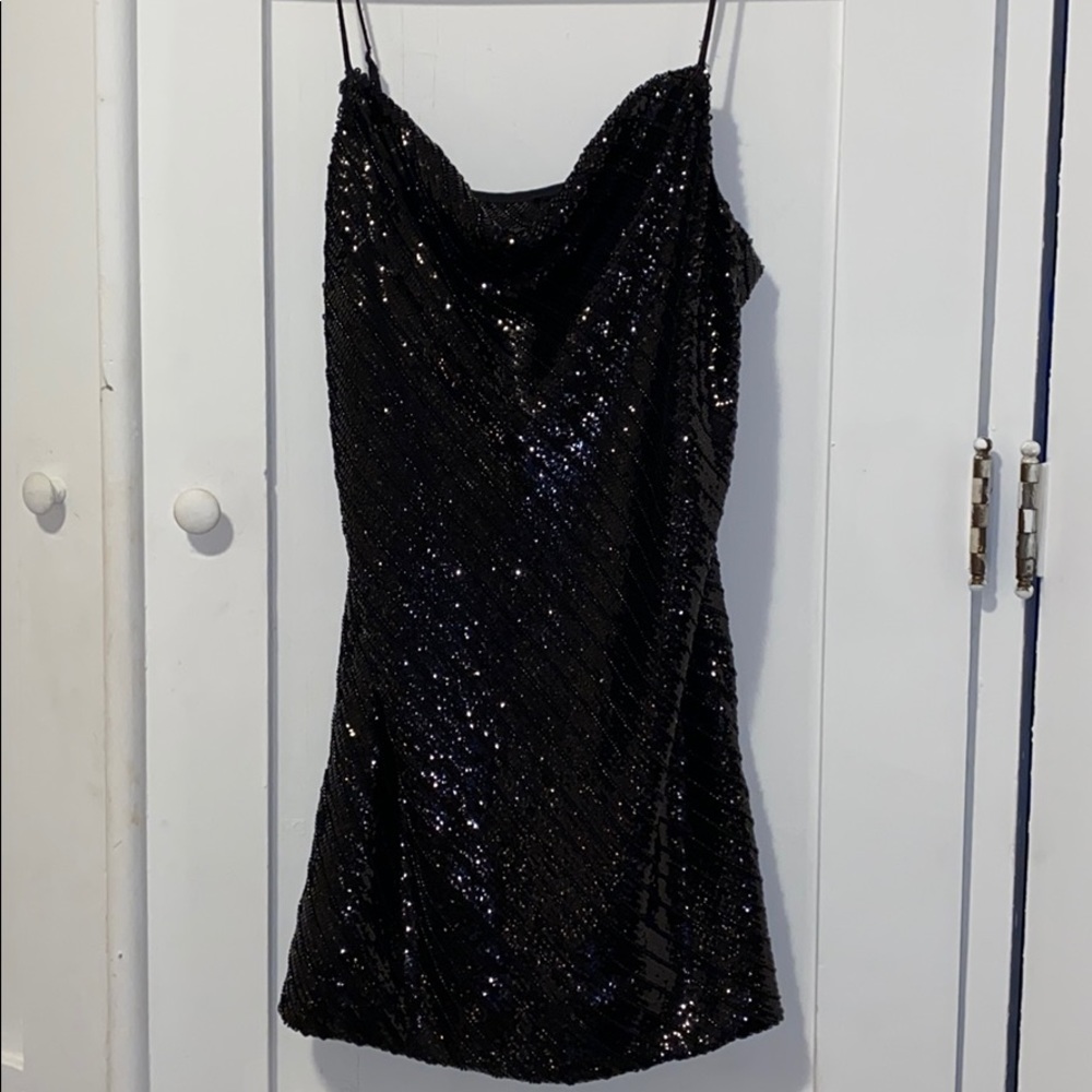 Emmie Sequin Dress in Black
Bardot